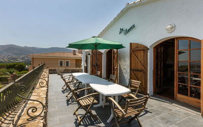 Les Oliveres