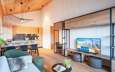 Thyon-Les Collons 9000: Design Intérieur, Meubles, Sol, Bois, Sol, Plafond, Canapé, Salon, Éclairage, Table