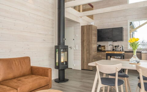 Saana Aurora: Bois, Neige, Chalet, L'Hiver, Toit, Domicile, Gelé, Cabane En Rondins, Siding, Pente