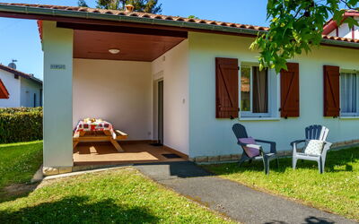 Bidart 271: L'Eau, Plante, Bleu Azur, Arbre, Ciel, Piscine, Arecales, Ombre, Loisir, Immobilier