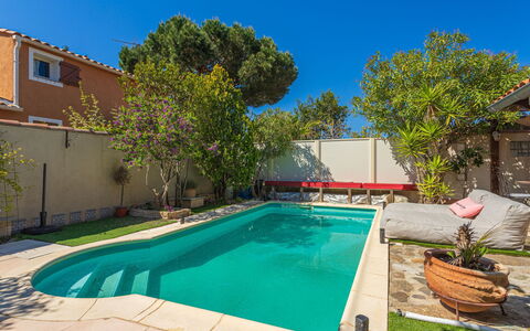 Miramar: Piscine, Recours, Composite, Loisir, Eco Hôtel, Jardin, Arrière-Cour, Aménagement Paysager, Hacienda, Caractéristique De L'Eau