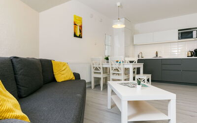 Logement:&nbsp;Chris 101.3