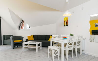 Logement:&nbsp;Chris 101.3