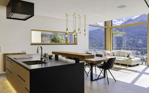 Skyline Retreat: Meubles, Design Intérieur, Sol, Sol, Bois, Luminaire, Comptoir, Cuisine, Table, Plafond