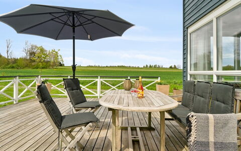 Melin - 2.8Km from the Sea: Bois, Toit, Architecture, Domicile, Maison, Chalet, Siding, Dur, Pente, Biens