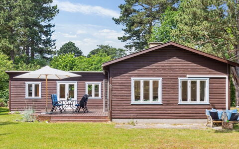 Heidl - 1.3Km to the Fjord: Bois, Toit, Architecture, Domicile, Maison, Chalet, Siding, Dur, Pente, Biens