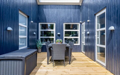 Binta - 800M from the Sea: Bois, Toit, Architecture, Domicile, Maison, Chalet, Siding, Dur, Pente, Biens
