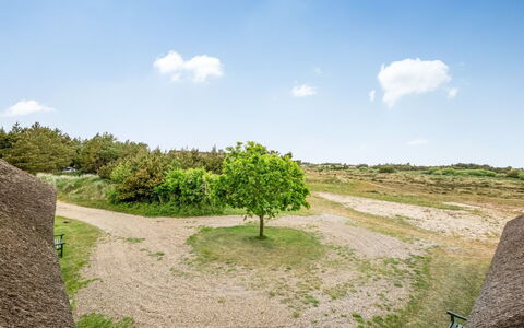Wandrath - 2Km from the Sea: Maison, Toit, Domicile, Chalet, Cabanon, Batiments Jardin, Siding, Cour, Cabane En Rondins, Cabane