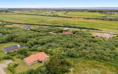 Dorithea - 1.3Km from the Sea
