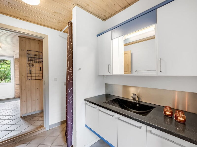 Dorithea - 1.3Km from the Sea