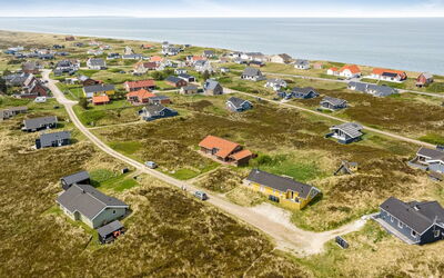 Hughe - 200M from the Sea
