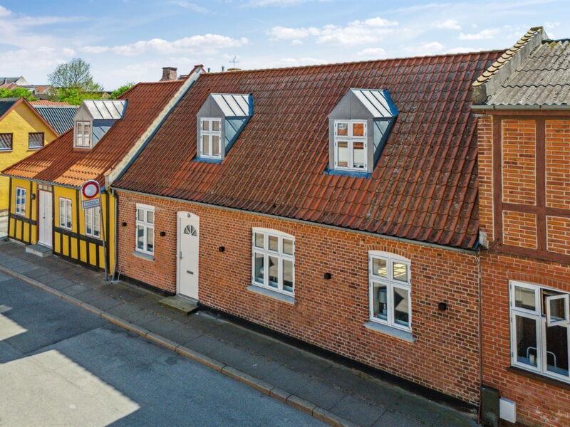 franke - 3.5km From The Sea