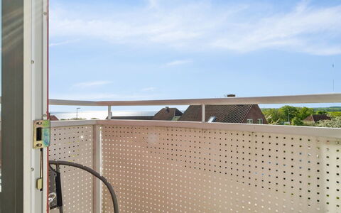 Eicke - 400M from the Sea: Bois, Toit, Architecture, Domicile, Maison, Chalet, Siding, Dur, Pente, Biens