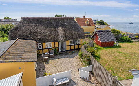 Ødke - 25M from the Sea: Maison, Chalet, Domicile, Toit, À Déchaumer, Village, Biens, Cabane, Eco Hôtel, Porche