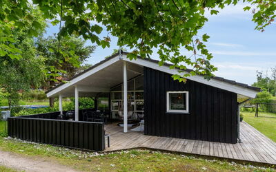 Caro - 900M from the Sea