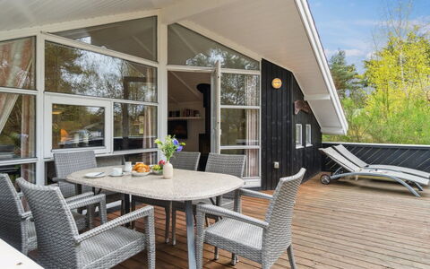 Gertruda - 220M from the Sea: Bois, Toit, Architecture, Domicile, Maison, Chalet, Siding, Dur, Pente, Biens