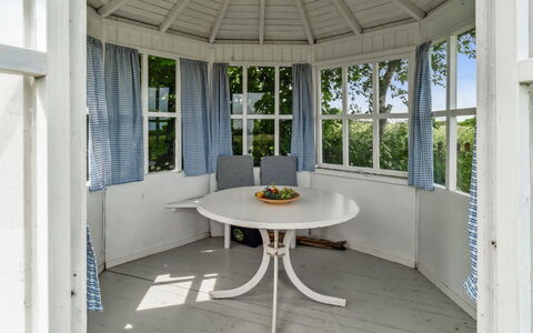 Hildulf - 1Km from the Sea: Bois, Toit, Architecture, Domicile, Maison, Chalet, Siding, Dur, Pente, Biens