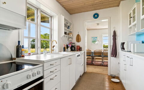 Hildulf - 1Km from the Sea: Bois, Toit, Architecture, Domicile, Maison, Chalet, Siding, Dur, Pente, Biens