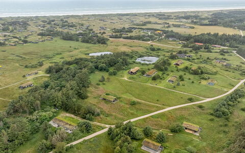 Yngve - 1.2Km from the Sea: Bois, Domicile, Porche, Plate-Forme, Dur, Toit, Tache De Bois, Parquet, Eco Hôtel