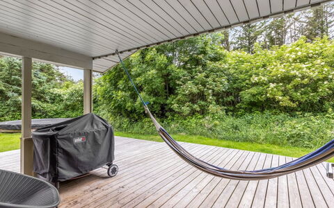 Yngve - 1.2Km from the Sea: Bois, Domicile, Porche, Plate-Forme, Dur, Toit, Tache De Bois, Parquet, Eco Hôtel