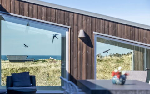 Carit - 450M from the Sea: Bois, Domicile, Porche, Plate-Forme, Dur, Toit, Tache De Bois, Parquet, Eco Hôtel