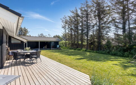 Everd - 300M from the Sea: Herbe, Prairie, Paysage, Écorégion, Plaine, Communauté Des Plantes, Lot Terre, Mobilier De Jardin, Prairie, Formations Arbustives