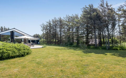 Everd - 300M from the Sea: Herbe, Prairie, Paysage, Écorégion, Plaine, Communauté Des Plantes, Lot Terre, Mobilier De Jardin, Prairie, Formations Arbustives