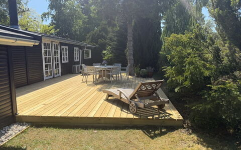 Synnöve - 350M from the Sea: Bois, Mobilier De Jardin, Plate-Forme, Dur, Domicile, Porche, Meubles, Parquet, Tache De Bois, Jardin