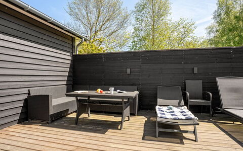 Selve - 600M from the Sea: Bois, Domicile, Porche, Plate-Forme, Dur, Toit, Tache De Bois, Parquet, Eco Hôtel