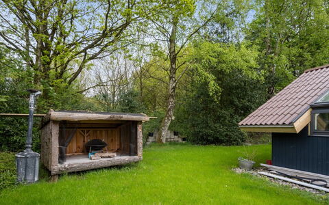 Fenna - 30Km from the Sea: Herbe, Prairie, Paysage, Écorégion, Plaine, Communauté Des Plantes, Lot Terre, Mobilier De Jardin, Prairie, Formations Arbustives