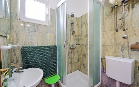 Logement:&nbsp;Dajak 110.3