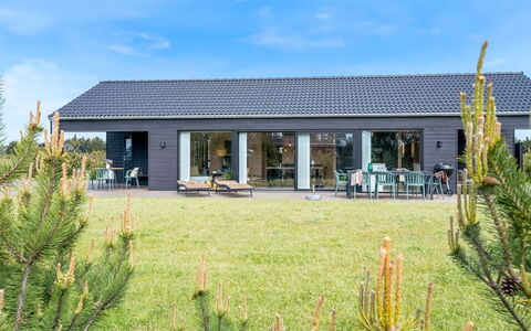 Edite - 900M from the Sea: Herbe, Prairie, Paysage, Écorégion, Plaine, Communauté Des Plantes, Lot Terre, Mobilier De Jardin, Prairie, Formations Arbustives