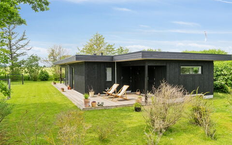 Ødke - 350M from the Sea: Maison, Domicile, Toit, Chalet, Biens, Aménagement Paysager, Batiments Jardin, Siding, Ferme