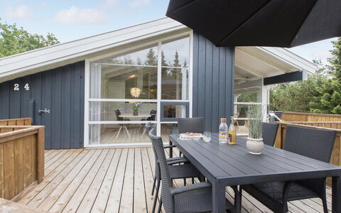 Ingwin - from the Sea: Maison, Toit, Domicile, Chalet, Cabanon, Batiments Jardin, Siding, Cour, Cabane En Rondins, Cabane