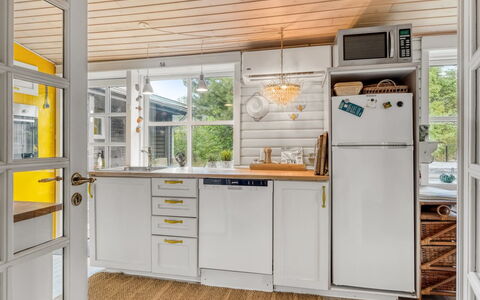 Ellinore - from the Sea: Sol, Bois, Principaux Appliance, Design Intérieur, Cuisine, Sol, Appareil De Cuisine, Électroménager, Domicile, Parquet
