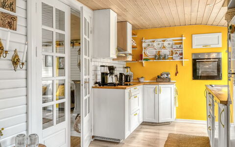 Ellinore - from the Sea: Design Intérieur, Sol, Bois, Cuisine, Meubles, Comptoir, Cabinetry, Sol, Plafond, Éclairage