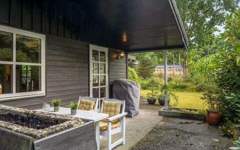 Ellinore - from the Sea: Maison, Domicile, Toit, Chalet, Biens, Aménagement Paysager, Batiments Jardin, Siding, Ferme