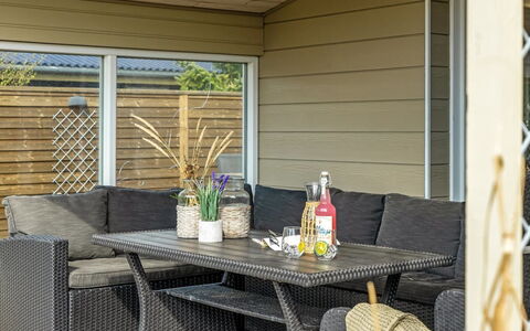 Livni - from the Sea: Chalet, Arrière-Cour, Cour, Batiments Jardin, Cabanon, Siding, Mobilier De Jardin, Cabane En Rondins, Structure En Plein Air, Cabane