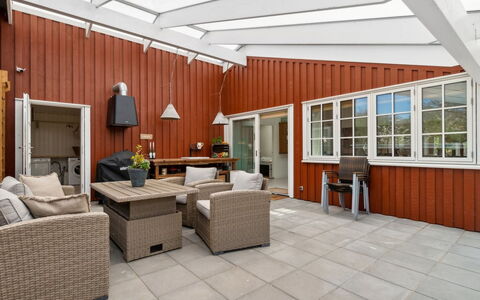 Tarje - 320M from the Sea: Bois, Toit, Architecture, Domicile, Maison, Chalet, Siding, Dur, Pente, Biens