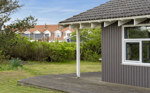 Sella - 200M from the Sea: Chalet, Cabanon, Cabane, Ferme, Prairie, Cabane, Grange, Cabane En Rondins, Batiments Jardin