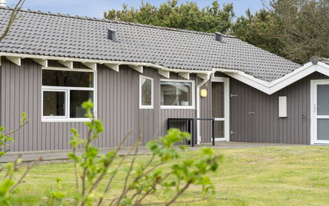Sella - 200M from the Sea: Chalet, Cabanon, Cabane, Ferme, Prairie, Cabane, Grange, Cabane En Rondins, Batiments Jardin