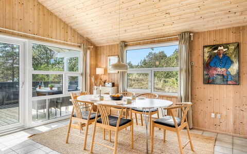 Elisenda - 1Km from the Sea: Bois, Domicile, Porche, Plate-Forme, Dur, Toit, Tache De Bois, Parquet, Eco Hôtel