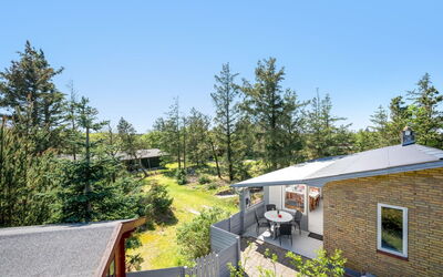 Jonnhild - 700M from the Sea