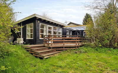 Avni - 300M from the Sea