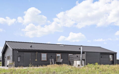 Frithbjorn - 900M from the Sea: Bois, Domicile, Porche, Plate-Forme, Dur, Toit, Tache De Bois, Parquet, Eco Hôtel