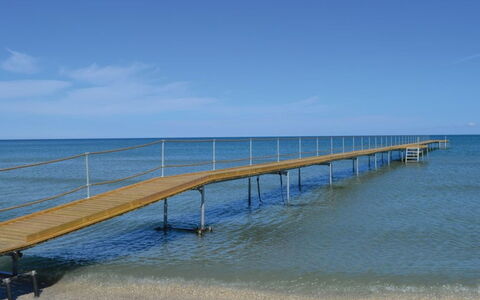Frithbjorn - 900M from the Sea: 