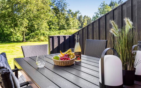 Olli - 600M from the Sea: Herbe, Prairie, Lot Terre, Chalet, Zone Rurale, Prairie, Batiments Jardin, Jardin, Cabanon