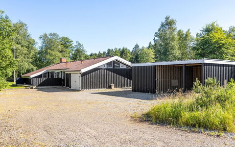 Olli - 600M from the Sea: Herbe, Prairie, Lot Terre, Chalet, Zone Rurale, Prairie, Batiments Jardin, Jardin, Cabanon