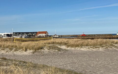 Skade - 10M from the Sea: Maison, Domicile, Toit, Chalet, Biens, Aménagement Paysager, Batiments Jardin, Siding, Ferme