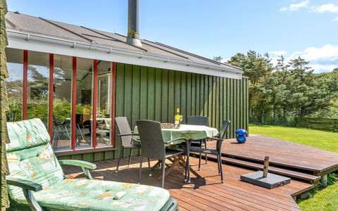 Spasena - 600M from the Sea: Bois, Domicile, Porche, Plate-Forme, Dur, Toit, Tache De Bois, Parquet, Eco Hôtel